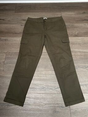Per Se Women’s Olive Cargo Trousers